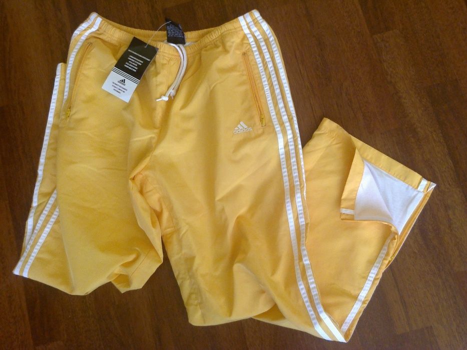 Pantaloni Adidas M galben