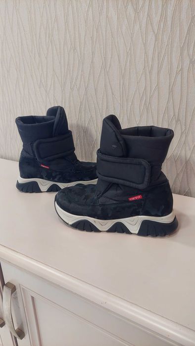 Апрески за момиче 34/35 номер.