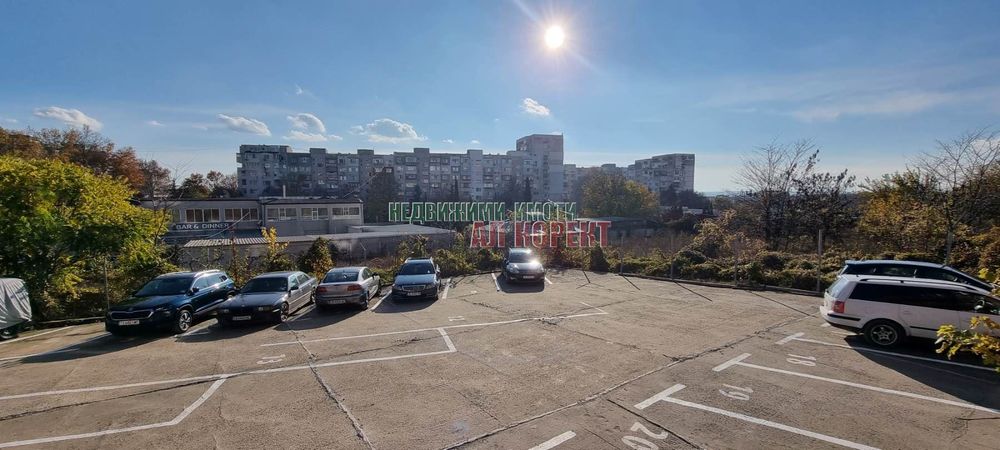 Паркоместа в охраняем паркинг във Варна-Възраждане 1