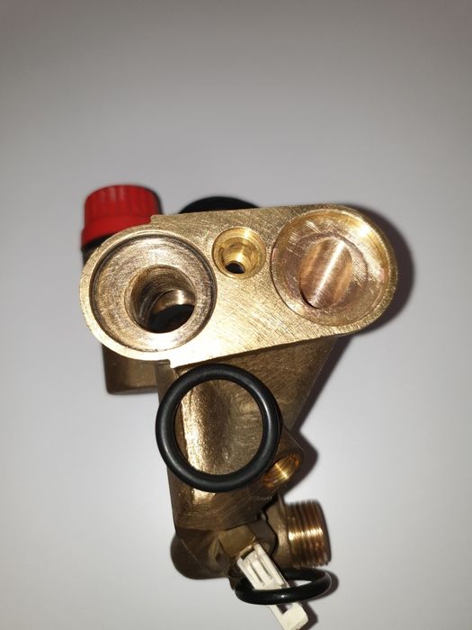 Grup Hidraulic Tur Junkers Euroline Compact ZW 23-1 AE 23