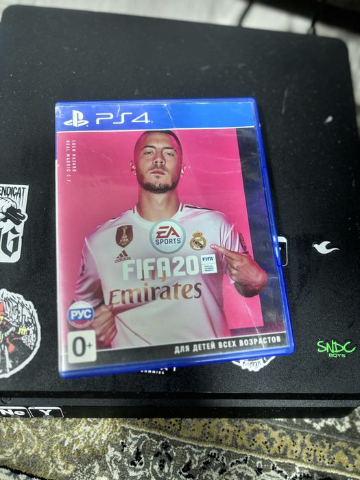 Playstation4 слим 1 тб