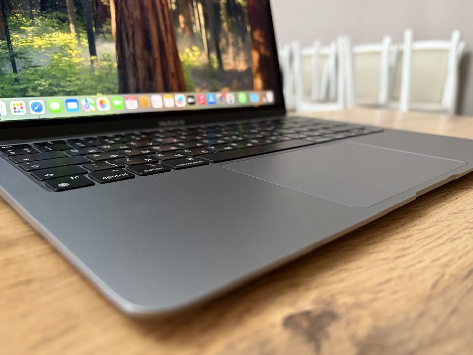 Macbook Air M1 8/256