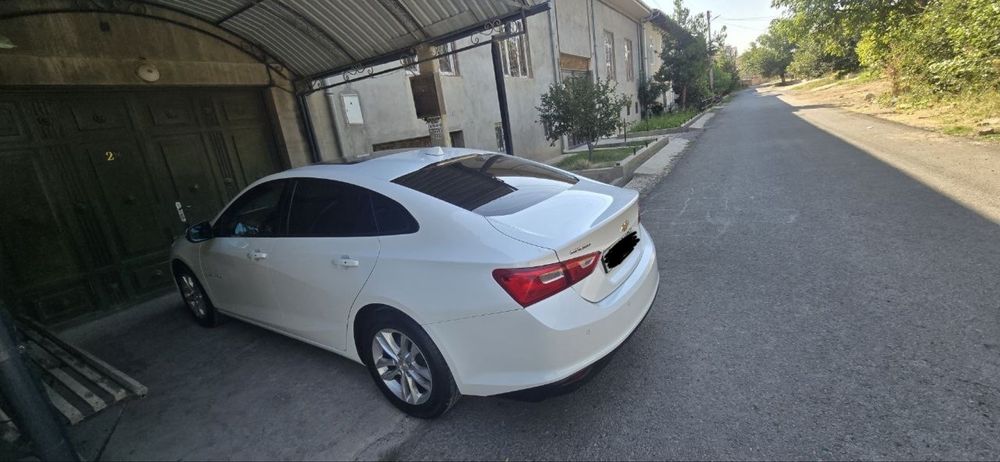 Malibu 2 2.4 l 2018 sotiladi