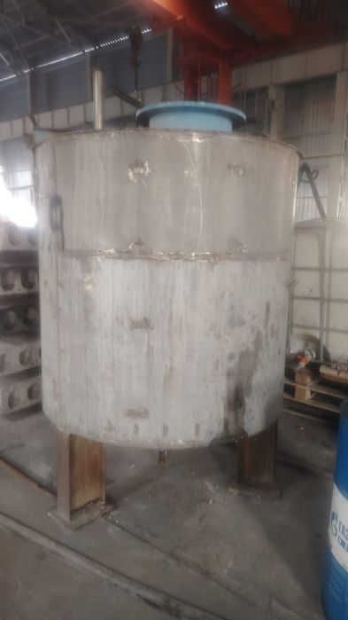 Цистерна емкость