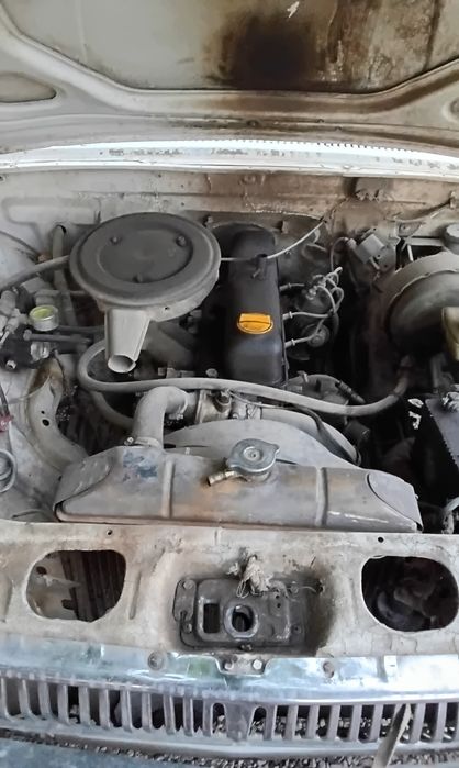 Gaz 2410 pikab sotiladi