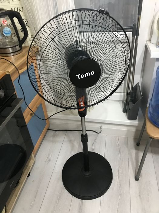 Вентилятор напольный новый