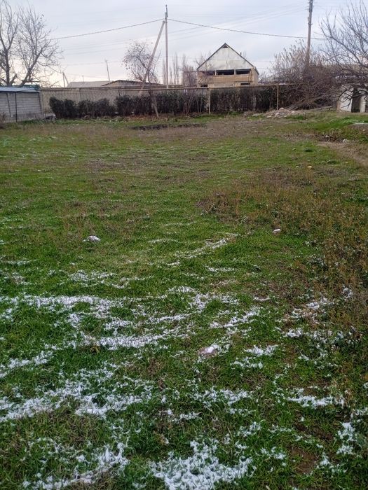 Участка сотилади