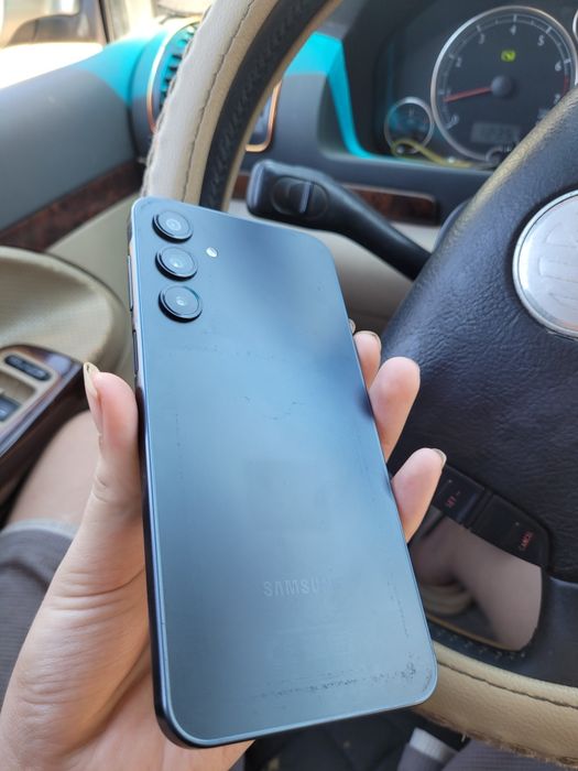 Galaxy A16 гиг 128 памяти