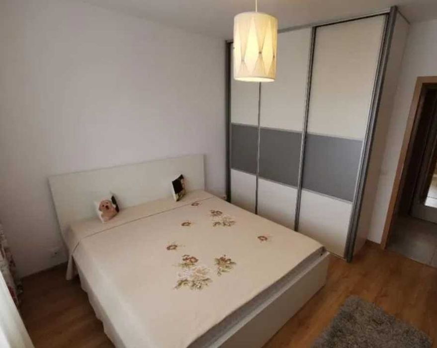 Дава се под наем Двустаен апартамент в Пловдив, Център - 65 кв.м за 255 € - Снимка #2