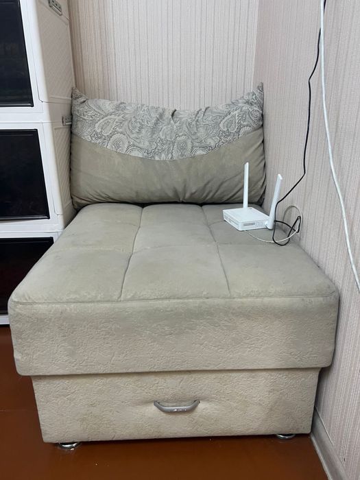 Продам кресло кровать и пуфик