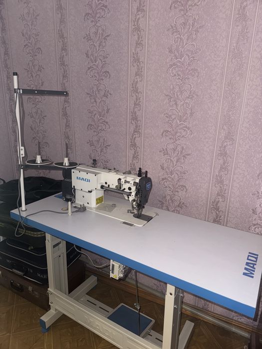 Швейная машина MAQI