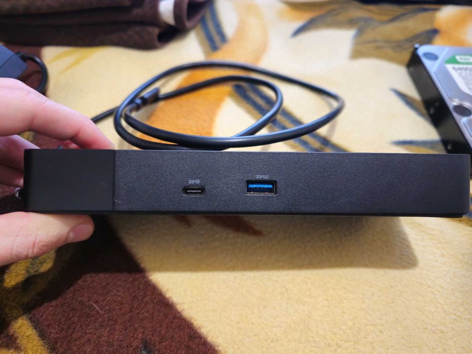 Докинг станция Dell Dock WD19S