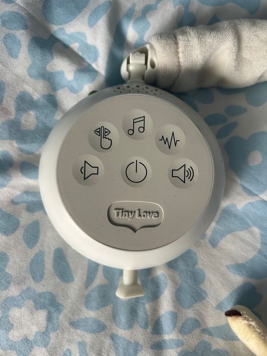 Бебешка музикална играчка за легло Tiny Love