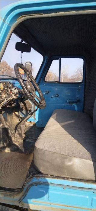 Gaz 53 sotiladi     ..