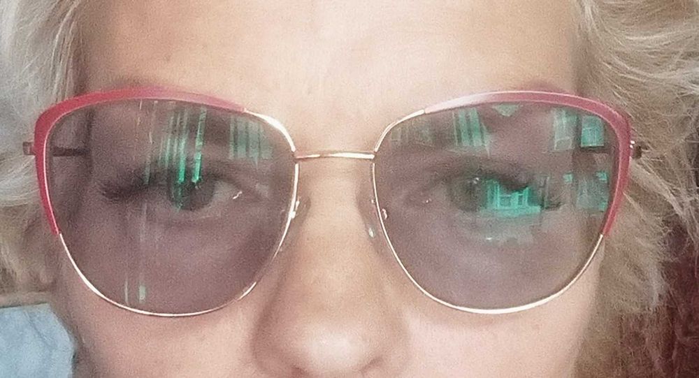 Очки фотохромные с диоптриями (- 3.75) женские