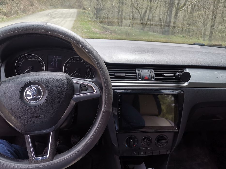 Skoda Rapid 1.6 tdi  2015