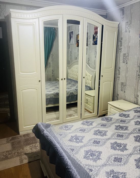 Продам двухспалка и тумбу и шкаф!