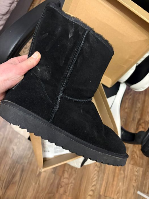 ботинки уги