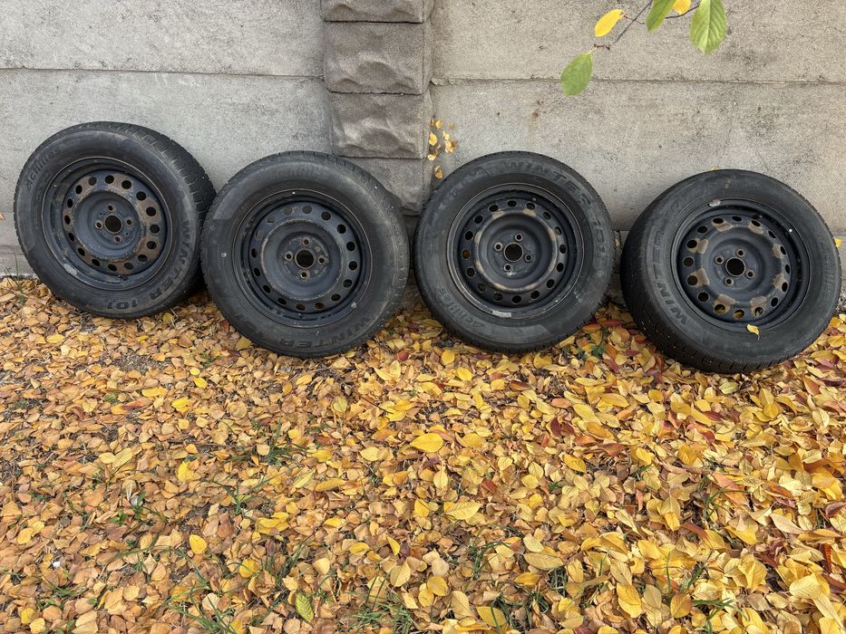 Шины с дисками тойота