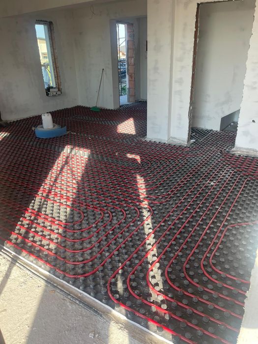 Case de vanzare 4 camere dezvoltator