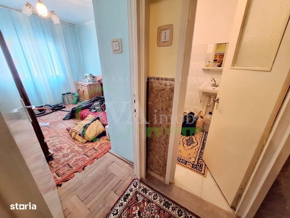 Apartament 4 camere, 2 bai, 80 mp, zona Narcisa