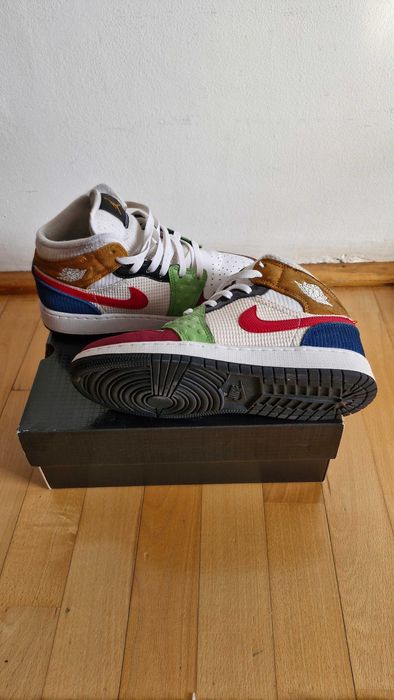 Air Jordan 1 Mid SE (GS) Messy Room Patchwork, mărimea 38.5