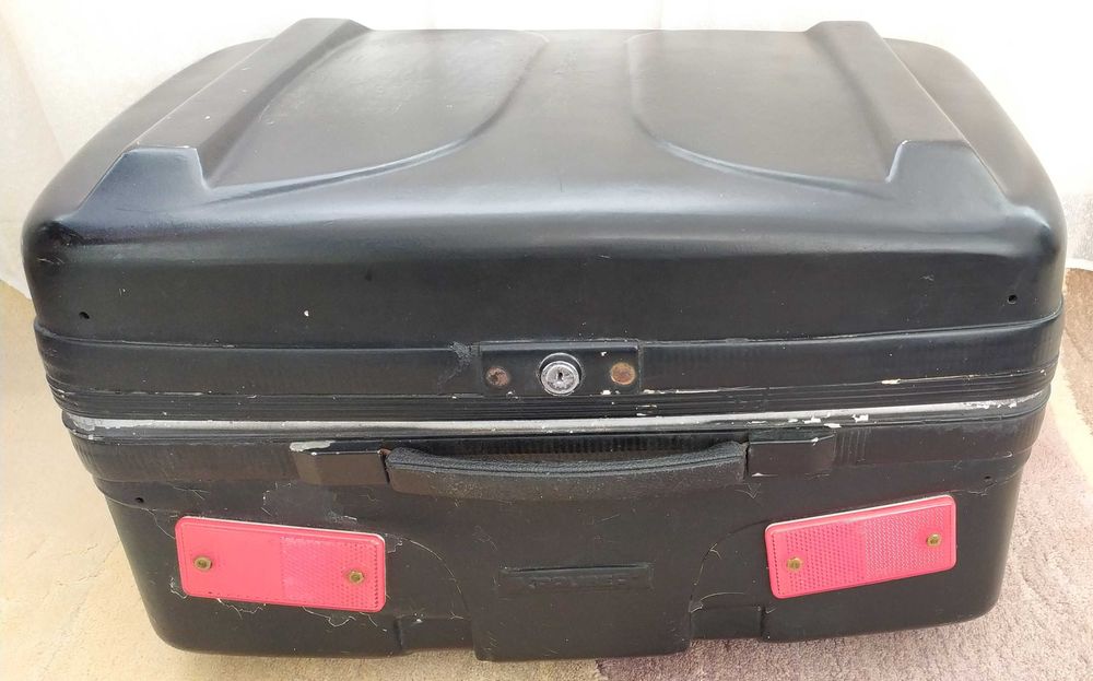 Багажник - куфар за мотор