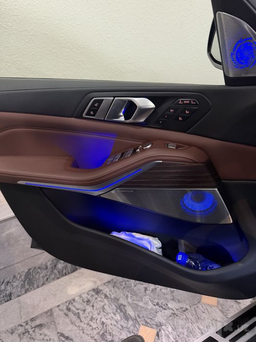 BMW X7 40i full 2023