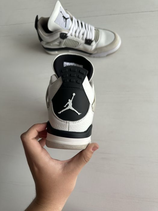 jordan 4 red thunder