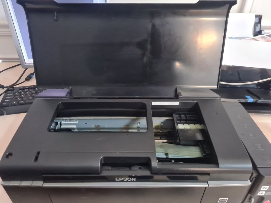 Принтер L800 буу