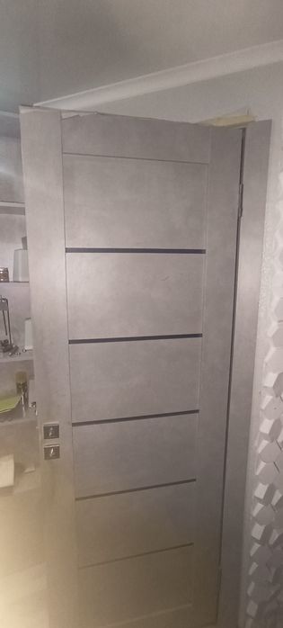 Межкомнатные двери Б/У