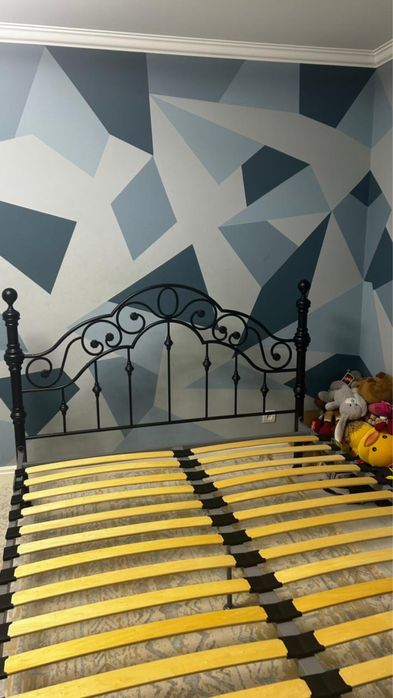 Продам двуспальную кровать