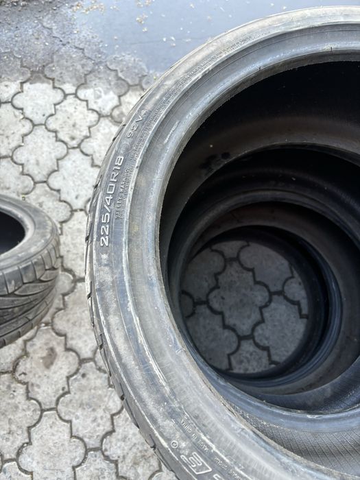 Продам резину 225/40 R18
