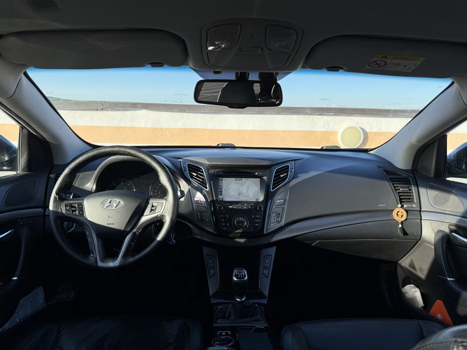 HYUNDAI i40 2017 — imagine 5