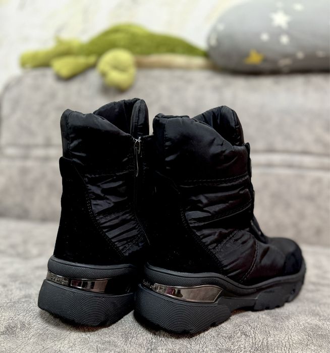 Боты, кроссы 37 ботинки