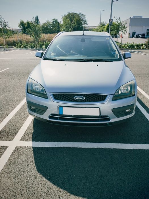 Vând Ford Focus 2  1.6 Tdci