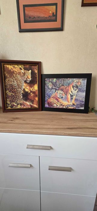 Картини интериорни