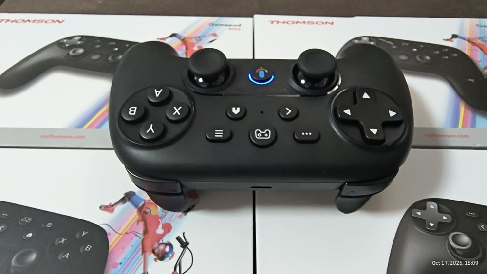 Контролер (джойстик) Thomson Gamepad 400A за Android TV и смартфон