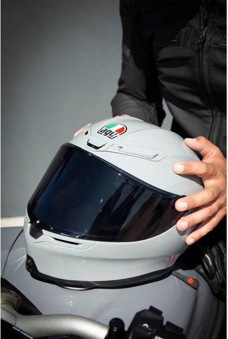 Viziera neagra AGV k6 si AGV k6s