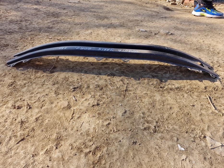 Toyota Yaris 2021 греда предна броня