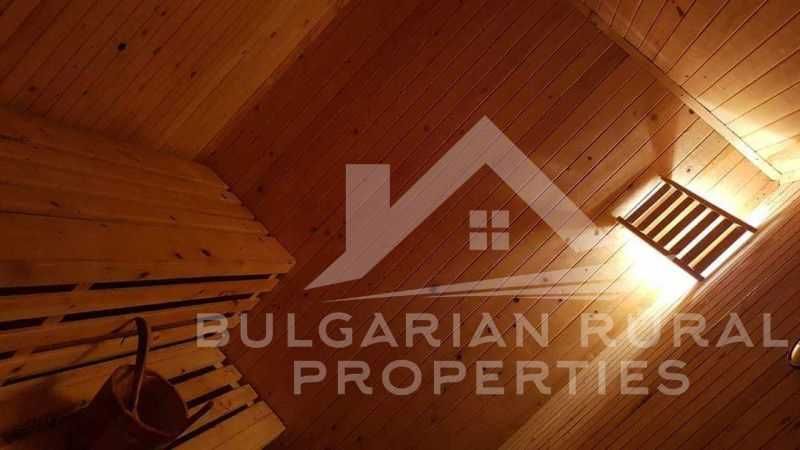 Продава се Хотел в с. Осеновлаг, Област София-област - 1200 кв.м за 375 €/кв.м - Снимка #19