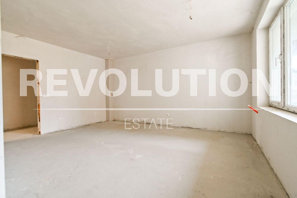 Продава се Тристаен апартамент в София, Триъгълника - 113 кв.м за 1106 €/кв.м - Снимка #3