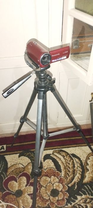 Kamera panasinic hc-v110 full HD