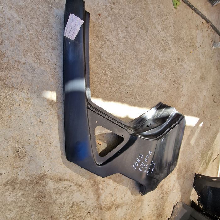 Ford fiesta 2015  08-17 MK 7 заден десен панел калник