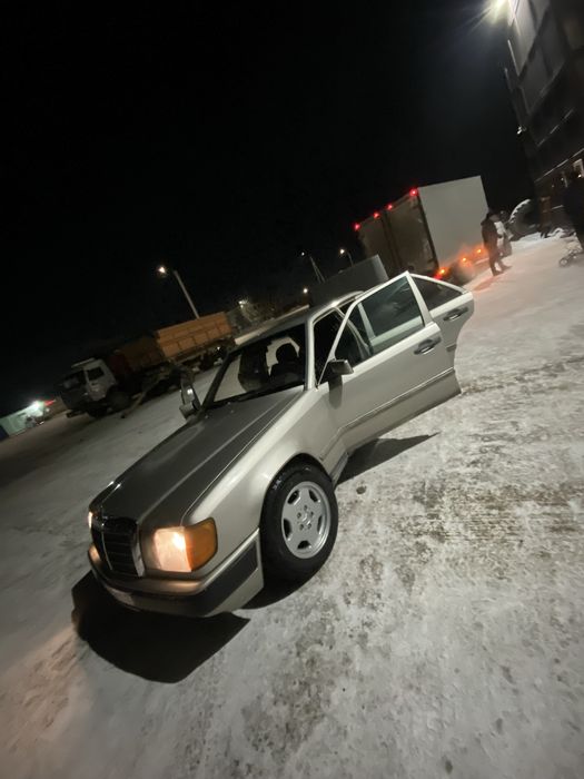 Прадаю мерс w124