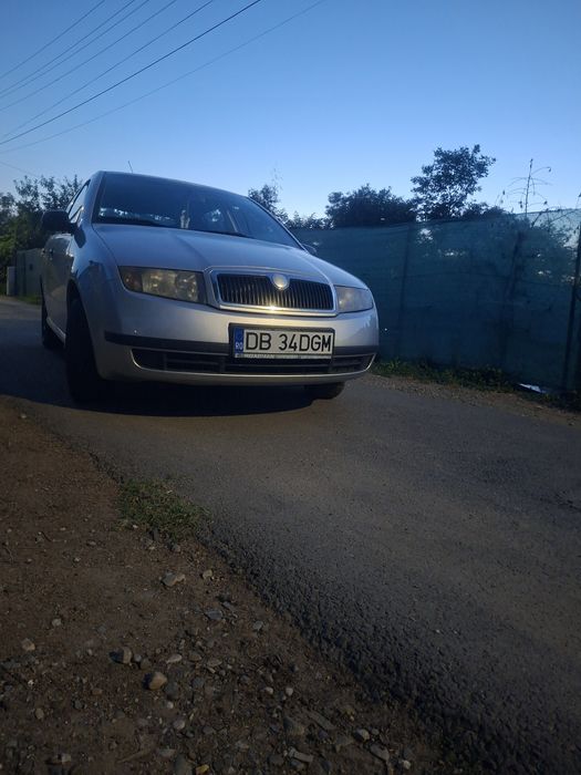 Vând skoda fabia