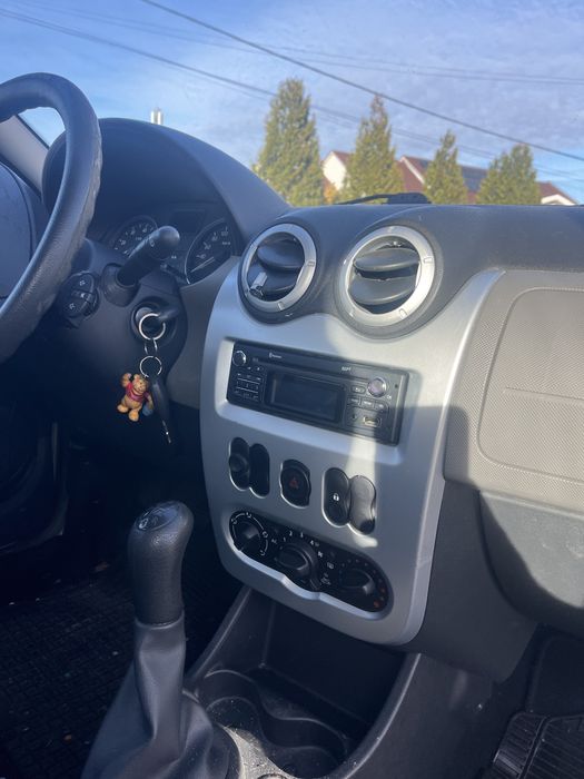 Dacia logan mcv 2012 motor 1,5dci,clima,e5