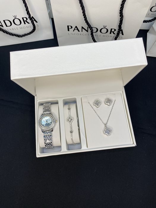 Подарки на 8 марта в стиле Пандора