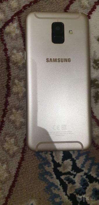 Samsung a6 sotiladi