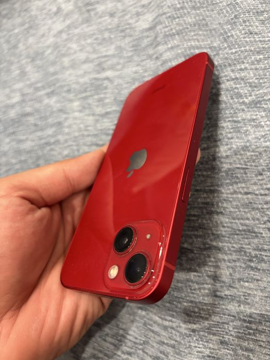 Iphone 13 красного цвета